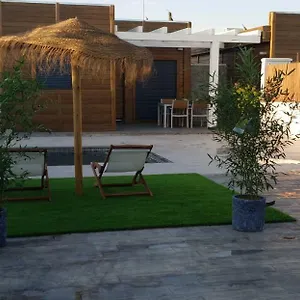  Villa Badari